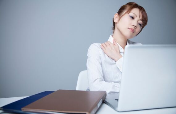 リンパの流れを促進して肩こりのお悩みに対応いたします | エステできれいを目指すなら清水町のテラ・ラポール